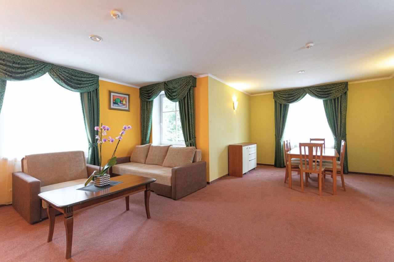 Good Stay Eiropa Hotel Economy Jūrkalne 외부 사진