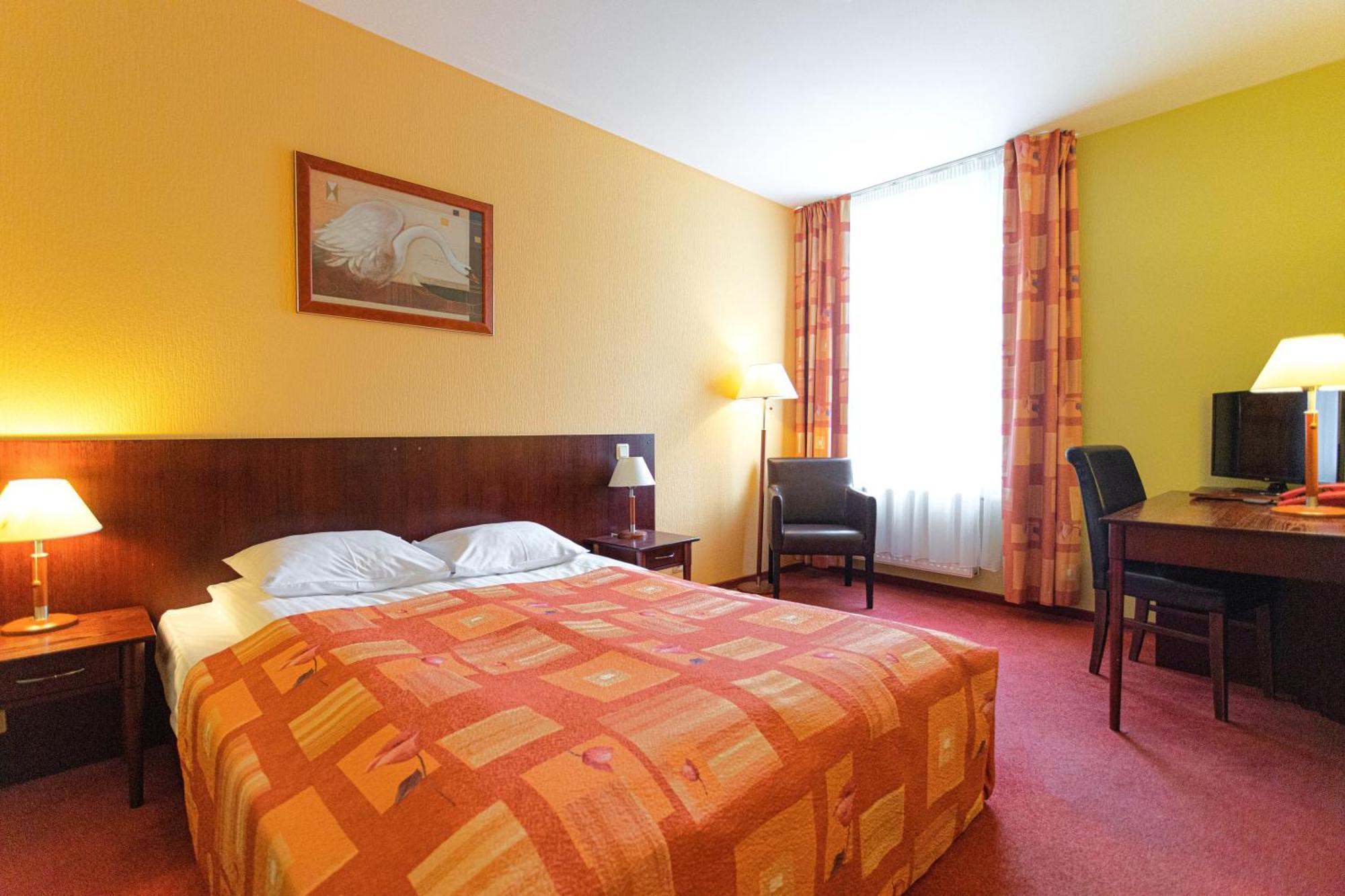 Good Stay Eiropa Hotel Economy Jūrkalne 외부 사진