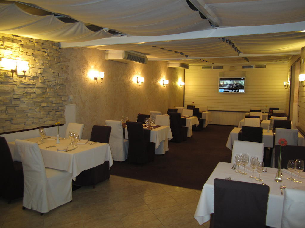 Good Stay Eiropa Hotel Economy Jūrkalne 외부 사진
