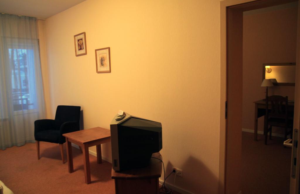 Good Stay Eiropa Hotel Economy Jūrkalne 외부 사진