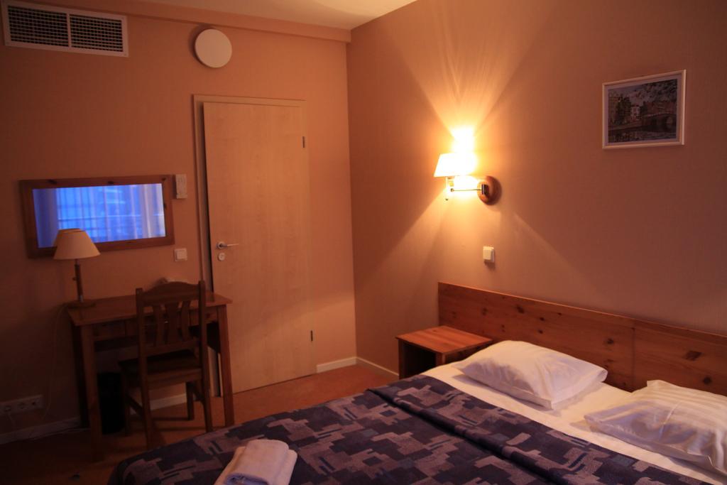 Good Stay Eiropa Hotel Economy Jūrkalne 객실 사진